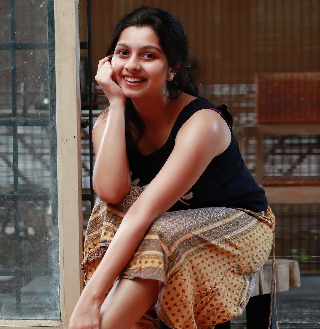 Malayalam Young Actress Niranjana Anoop Latest Hot Photos Photos Hd Images Pictures Stills First Look Posters Of Malayalam Young Actress Niranjana Anoop Latest Hot Photos Movie Mallurepost Com Zoechip is a free movies streaming site with zero ads. mallurepost