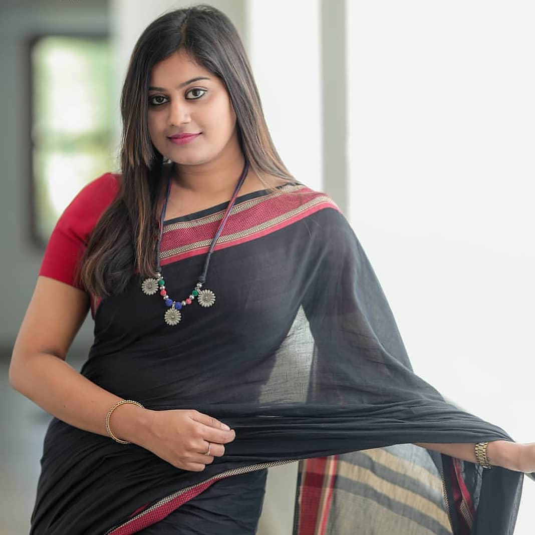 Malayalam actress Ansiba Hassan latest hot photos in saree Photos: HD  Images, Pictures, Stills, First Look Posters of Malayalam actress Ansiba  Hassan latest hot photos in saree Movie - Mallurepost.com