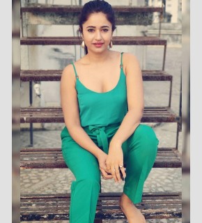 290px x 320px - Bedroom hot photos gallery | Poonam Bajwa looking very sexy photoshoot  Photos: HD Images, Pictures, Stills, First Look Posters of Bedroom hot  photos gallery | Poonam Bajwa looking very sexy photoshoot Movie -