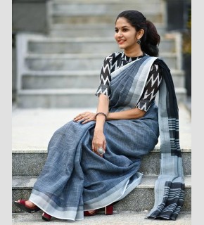 Malayalam Serial Actress Juhi Rustagi In Saree Hot Photos Photos Hd Images Pictures Stills First Look Posters Of Malayalam Serial Actress Juhi Rustagi In Saree Hot Photos Movie Mallurepost Com Juhi rustagi is an indian actress who works in the malayalam television industry. malayalam serial actress juhi rustagi