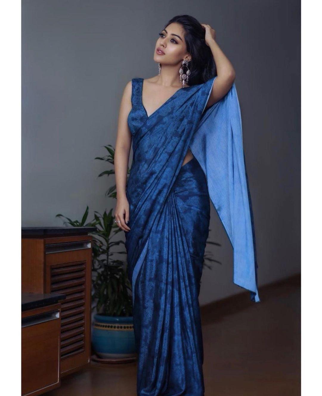1080px x 1331px - Blue saree glamorous photos | Anu Emmanuel latest hot and spicy photos  gallery Photos: HD Images, Pictures, Stills, First Look Posters of Blue  saree glamorous photos | Anu Emmanuel latest hot and