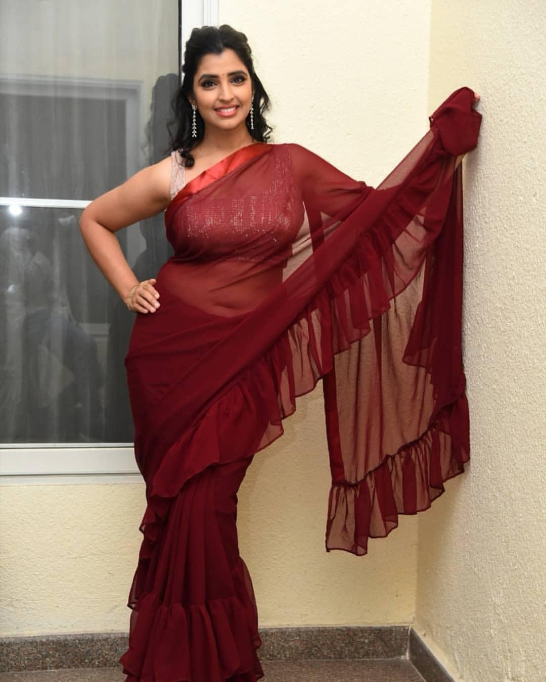 Transparent saree navel exposing photos | Syamala glamorous photos