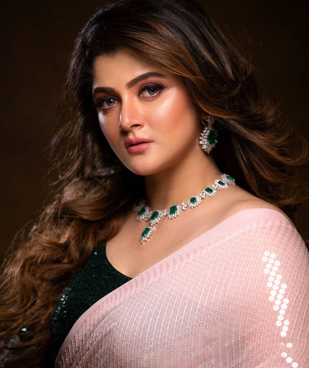 1080px x 1285px - Srabanti Chatterjee exposing hot and glamorous photos | Srabanti Chatterjee  exposing hot photos gallery Photos: HD Images, Pictures, Stills, First Look  Posters of Srabanti Chatterjee exposing hot and glamorous photos | Srabanti