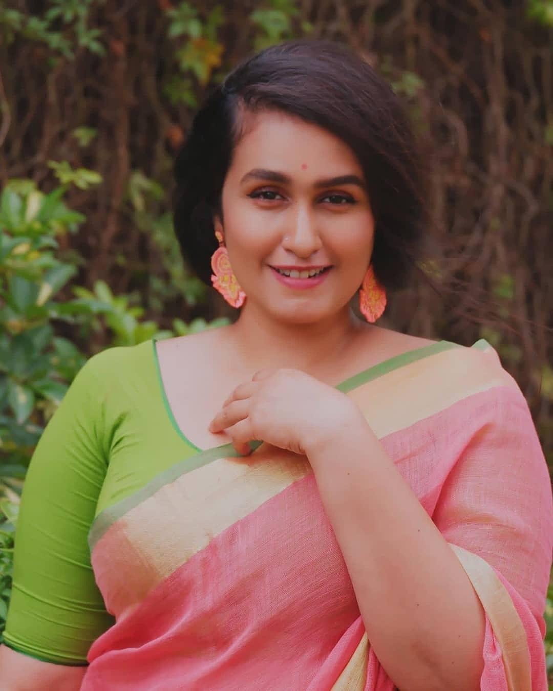 Kavitha nair hot