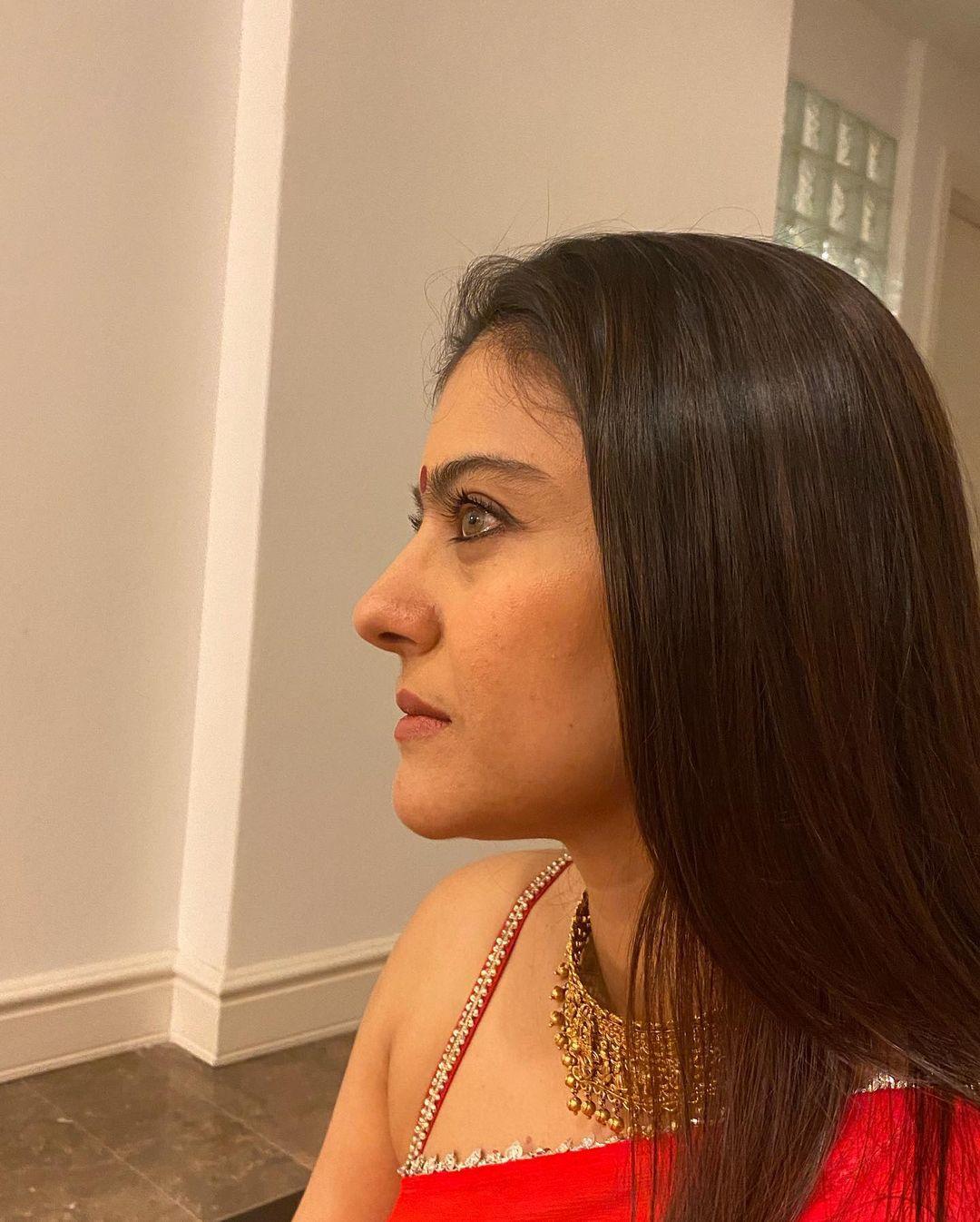 Kajol Devgan Real Video 3gp - Bollywood actress Kajol devgan in red saree and sleeveless blouse hot  photos | latest hot and spicy photos gallery Photos: HD Images, Pictures,  Stills, First Look Posters of Bollywood actress Kajol devgan