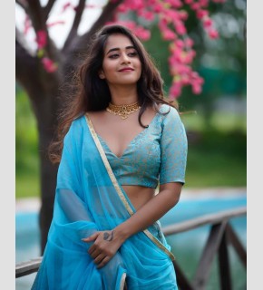 Deepti Sunaina Xnxx - South indian actress Deepthi Sunaina showing navel hot photos| Deepthi  Sunaina hot and sexy photoshoot Photos: HD Images, Pictures, Stills, First  Look Posters of South indian actress Deepthi Sunaina showing navel hot