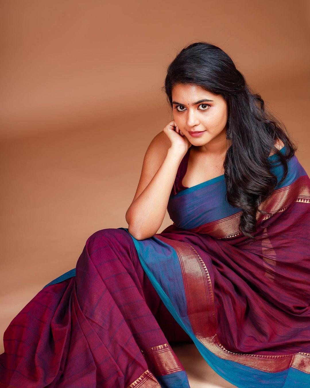 1080px x 1350px - Deepa balu in very glamorous photos in saree | looking very sexy photoshoot  Photos: HD Images, Pictures, Stills, First Look Posters of Deepa balu in  very glamorous photos in saree | looking