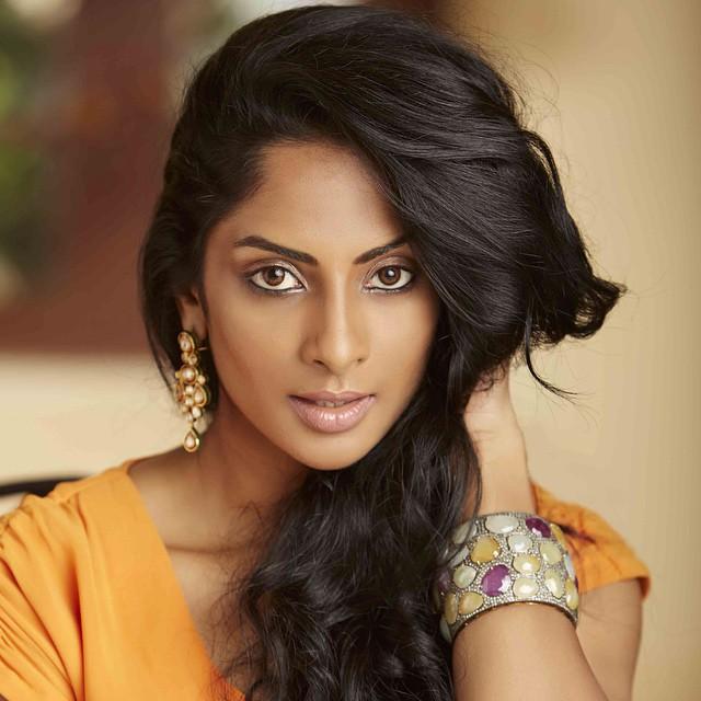 Beautiful and sexy photoshoot | Sriya Reddy very hot and exposing ...